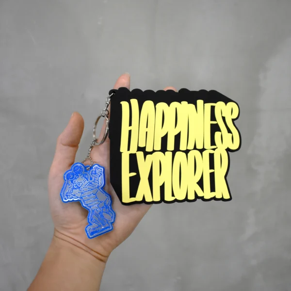 HAPPINESS EXPLORER ビッグラバーキーホルダー